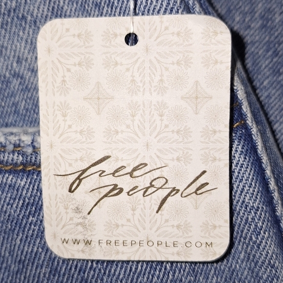 Free People Rolla's classic straight high rise regular fit size 25. NWT. - Picture 5 of 7